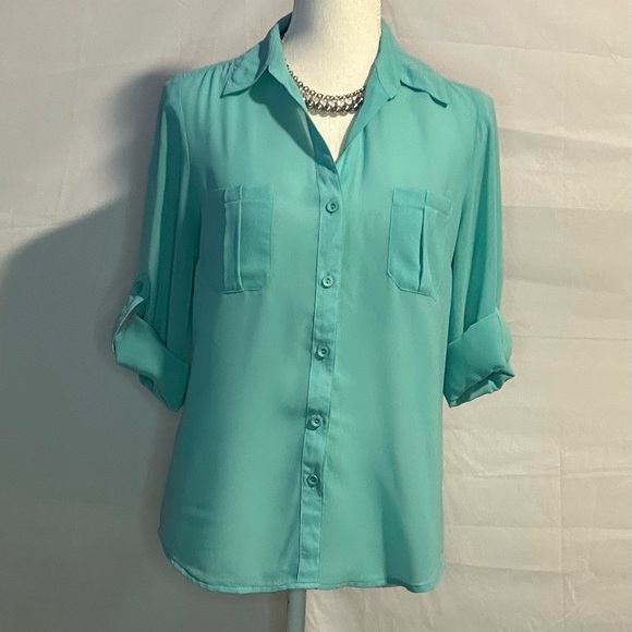 Timing Tops - Blouses/flannels/button downs-2 for $15 or 3 for $20 (Mix & Match)